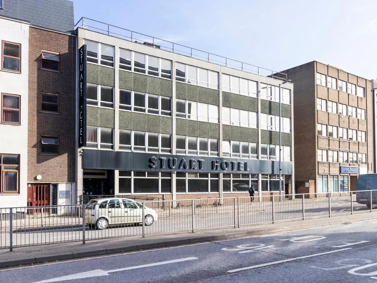 **  Stuart Hotel Luton Egyesült Királyság