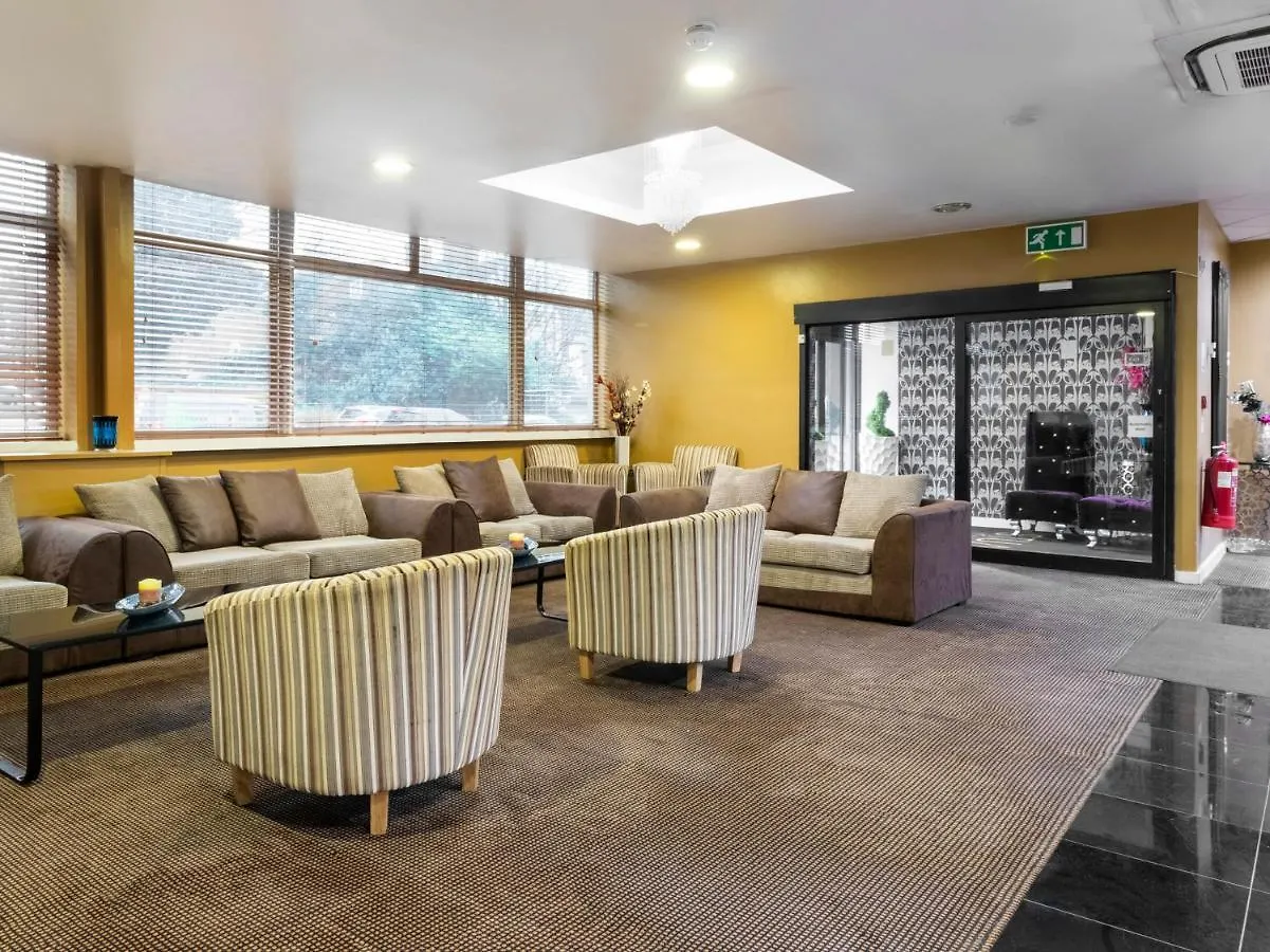 Stuart Hotel ルートン